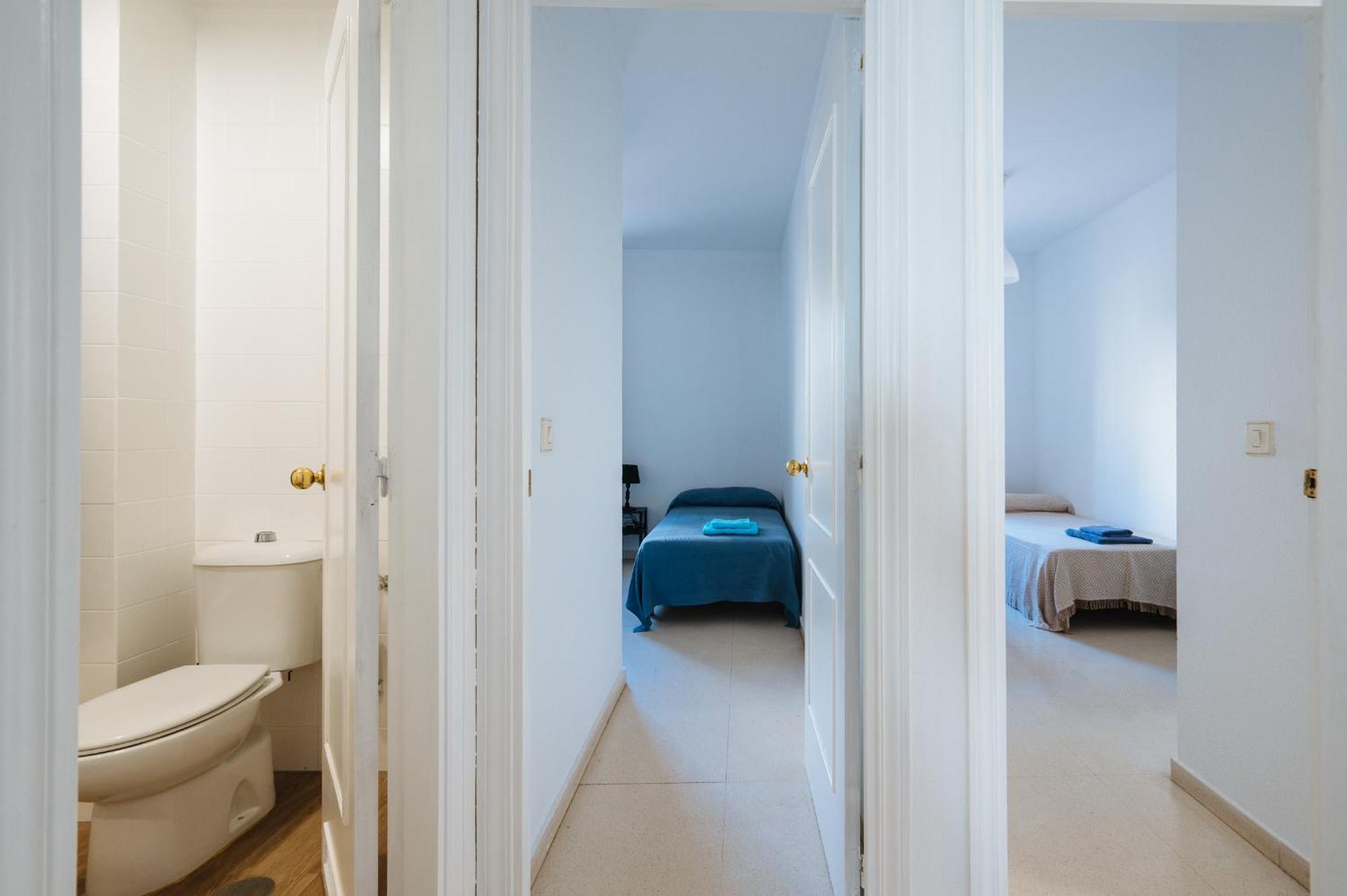Апартаменты Piso Familiar Virgen Del Rocio Севилья Экстерьер фото